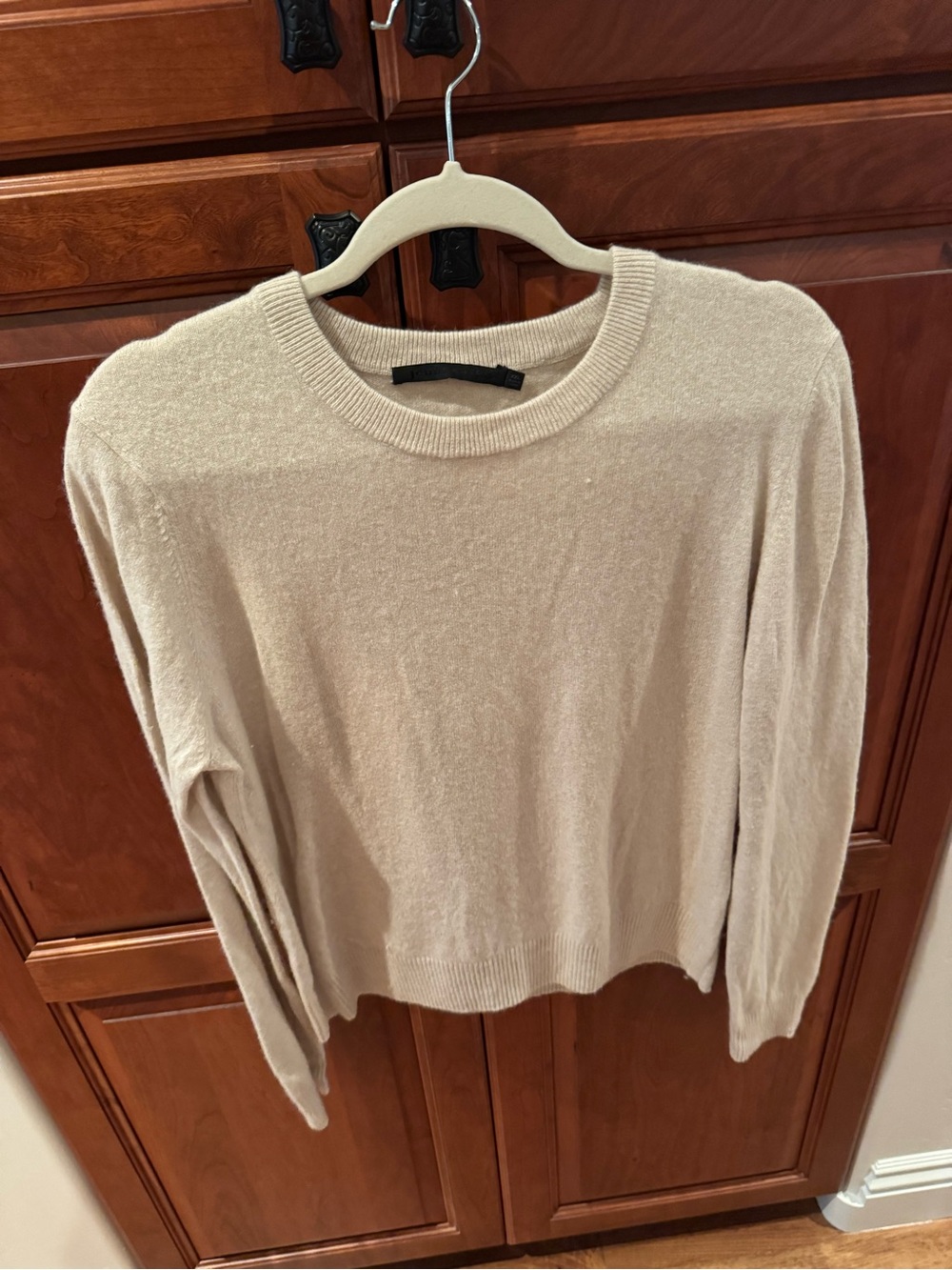 Beige Crewneck Cashmere Women’s Sweater - Jenni Kayne